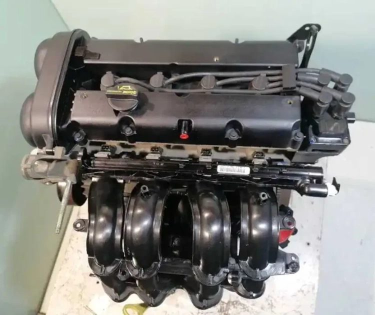 Silnik 1.25i 82KM 11R SNJA SNJB SNJC SNJD Ford Fiesta MK7 VI4.webp