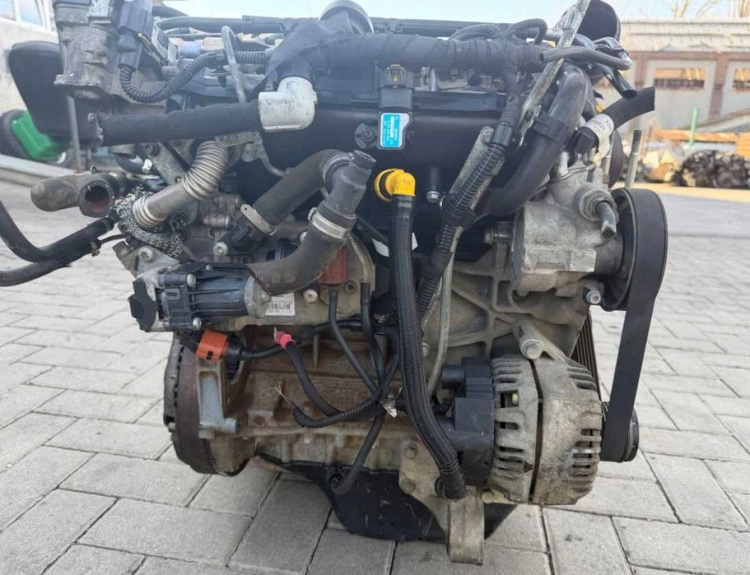 199A9000 (2).jpg
